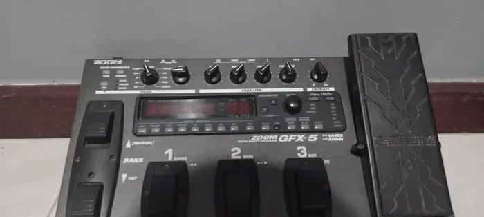 Pedaleira GFX-5