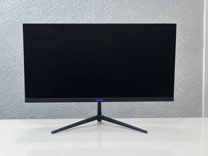 Monitor gamer mancer