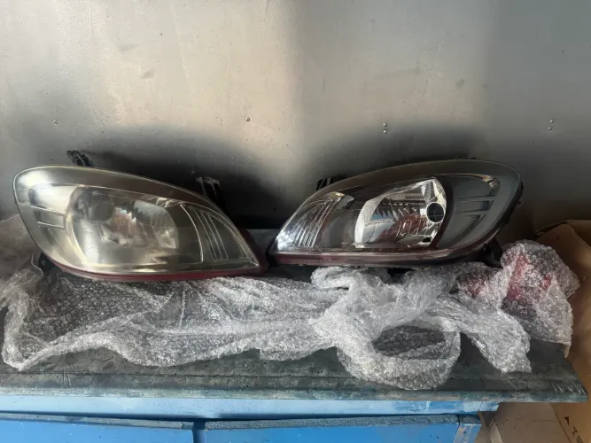 Vendo farol usado 2012/2013