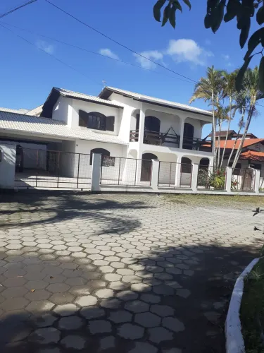 Linda casa na Praia do Sonho