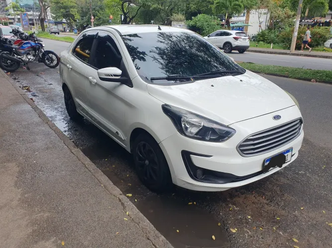 Ford KA 1.5 Sedan SE Plus 12V Flex 4P Mec. 2020