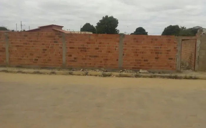 Lote todo murado 700m2
