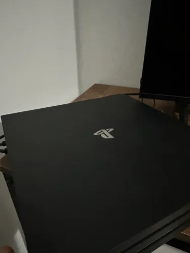 PS 4 pro 1tb