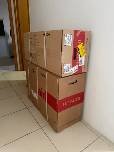 Ar condicionado Hitachi 12000 Btus - Novo, lacrado