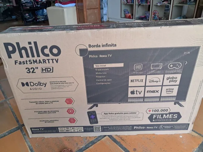 Tv smart 32 polegadas na caixa..