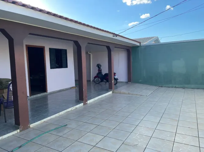 Aluga-se casa em Ji-parana (RO)
