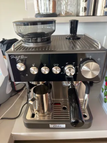 Cafeteira Expresso Oster Nova Perfect Brew