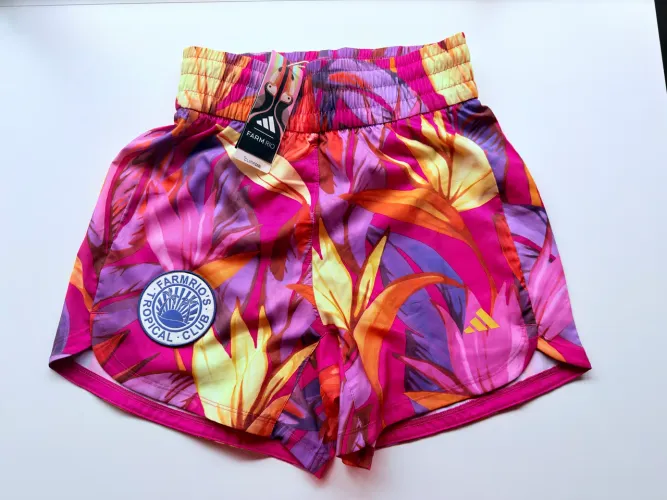 Short Adidas x FARM Rio Tropical Club JD6279 Novo com Etiqueta (veste P)