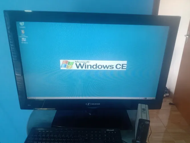 Monitor tv 32" led digital,3 hdmis e todas