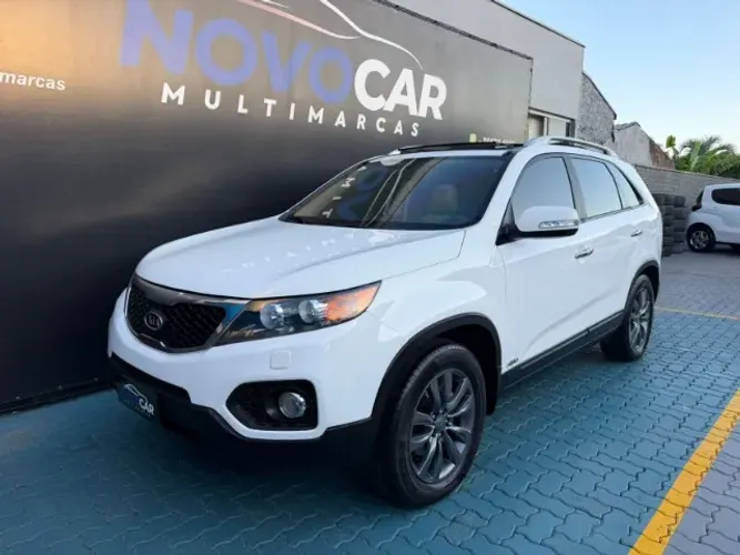 Kia Motors Sorento 3.5 V6 24V 278cv 4X4 Aut. 2013