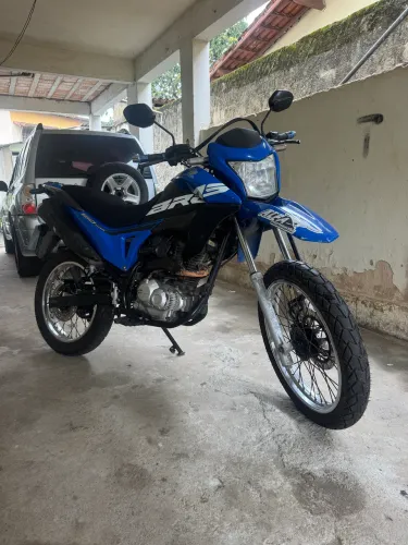Bros 160