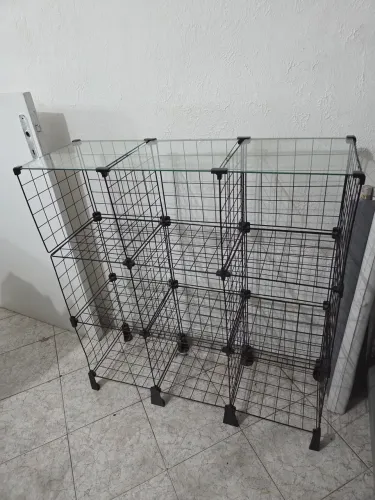 Balcão aramado nicho 3x3 tampo vidro multiuso