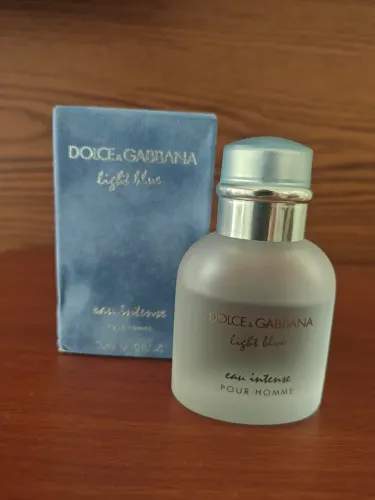 Perfume Light blue eau Intense