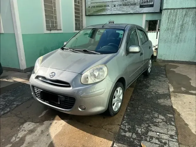 Nissan March S 1.0 16V Flex Fuel 5P 2013