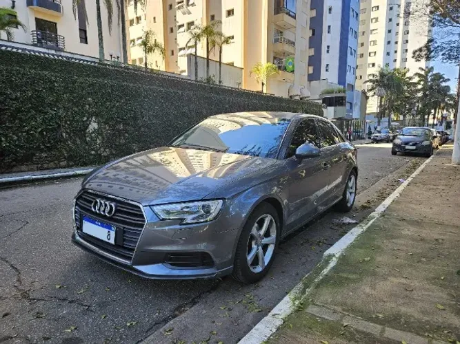 Audi A3 Sedan 1.4 TFSI Flex Tiptronic 4P 2018