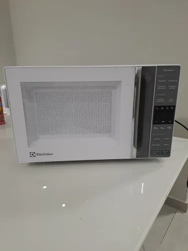 Micro-ondas Electrolux 23L