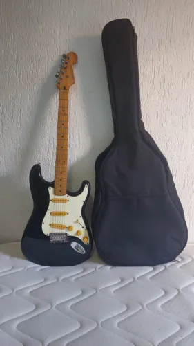 Fender Stratocaster Made in Mexico 1992 - Preta - SSS - Com Bag