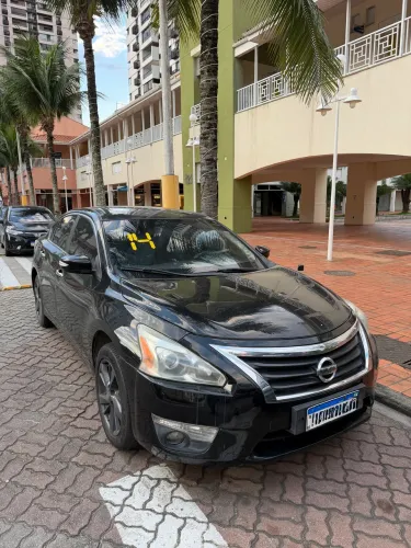 Nissan Altima SL 2.5 16V 4P Aut. 2014