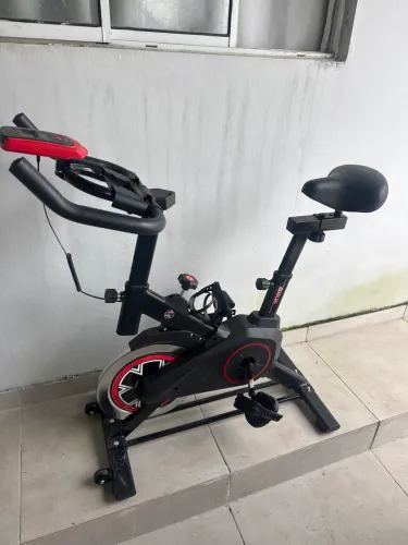 Bicicleta muito nova 