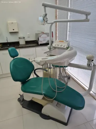 Sala Comercial para Venda em Porto Alegre, Rio Branco, 1 banheiro