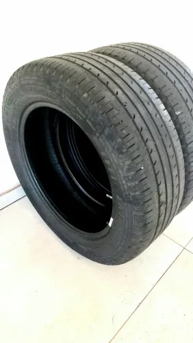 Pneus Goodyear 215/60 R17