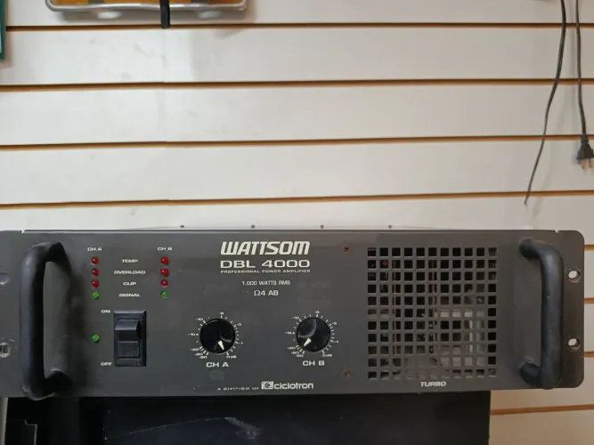 Amplificador potência wattsom DBL 4000 1000 watts de rms