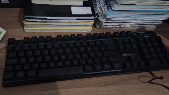 Vendo esse teclado bom