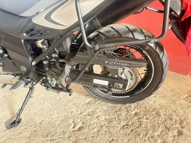 SUZUKI V-STROM 650CC 2017  (MUITO NOVA)