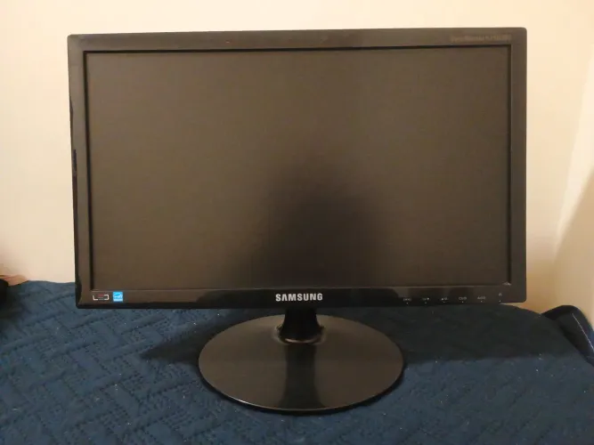 Monitor Samsung 19" LS19B300