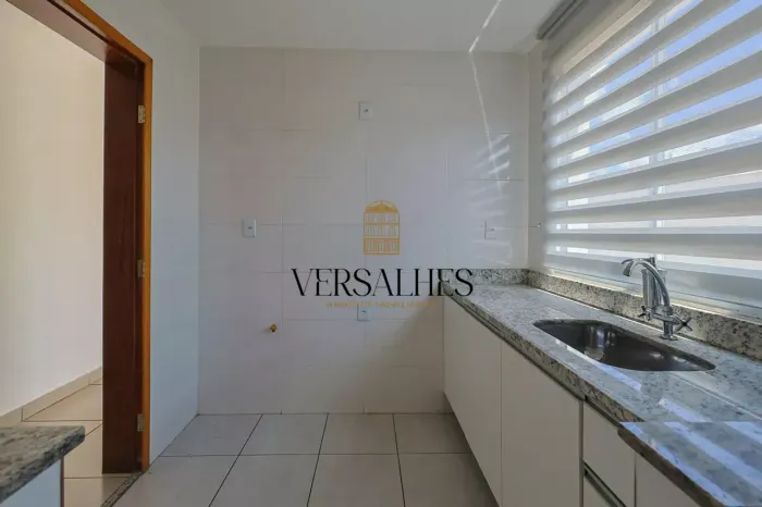 Área Privativa á venda com 02 quartos, 02 banheiros, 02 vagas de garagem , 105 m² - Bairro