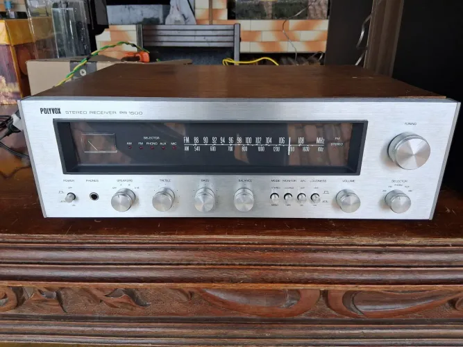 Receiver polivox PR 1500 funcionando perfeitamente