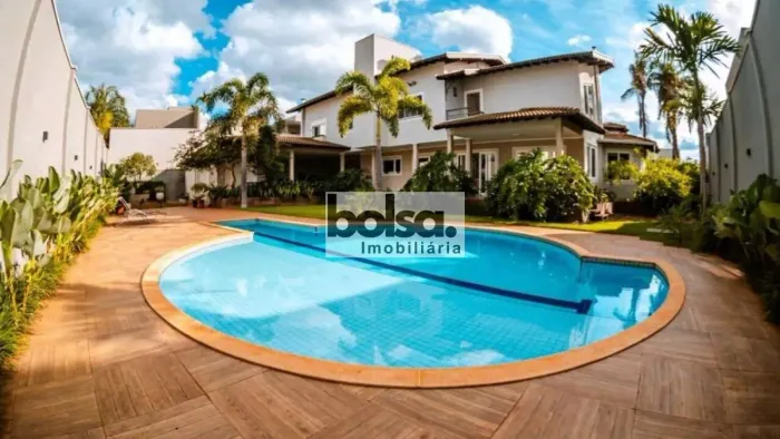LINDO SOBRADO NO CONDOMINÍO LAGO SUL ! !