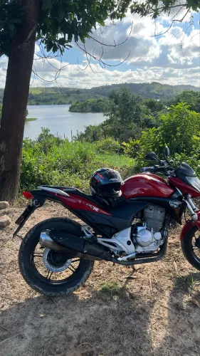 CB300R 2012 em ótimo estado, toda revisada.