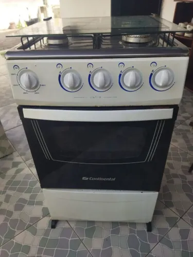 Fogão de 4 bocas