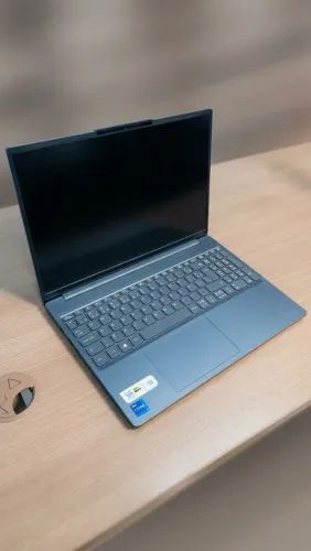 Lenovo IdeaPad Slim 3