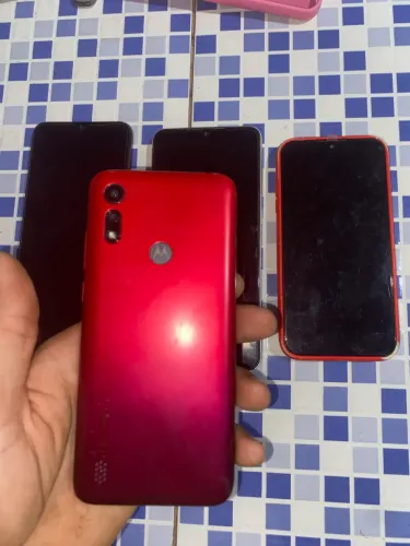 Vende celular para quem é motorista de aplicativo
