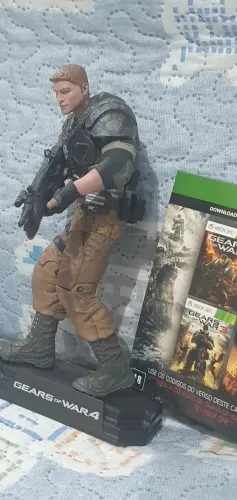FIGURA DE AÇÃO 01 BONECO ORIGINAL DA COLEÇÃO GEARS OF WAR 4 MAIS JOGO ORIGINAL