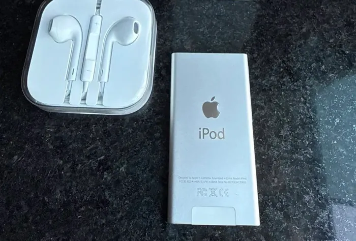 iPod Nano 7 Silver muito novo