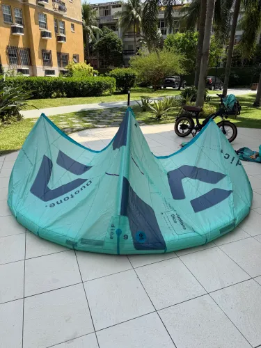 Kite Duotone 9m 2022.