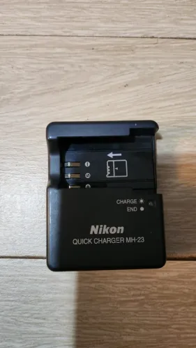 Carregador de bateria para câm,era fotográfica Nikon quick charge MH23 - ORIGINAL