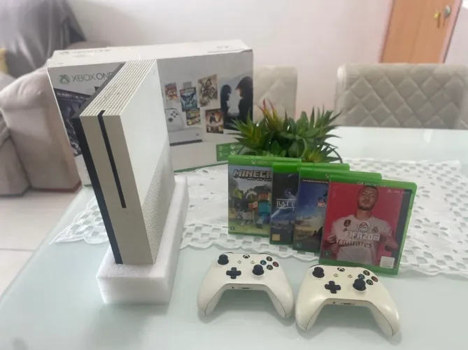 Xbox One S 1tb Com Jogos 