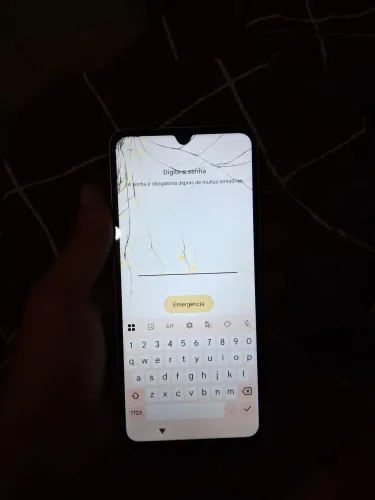 Celular poço c71