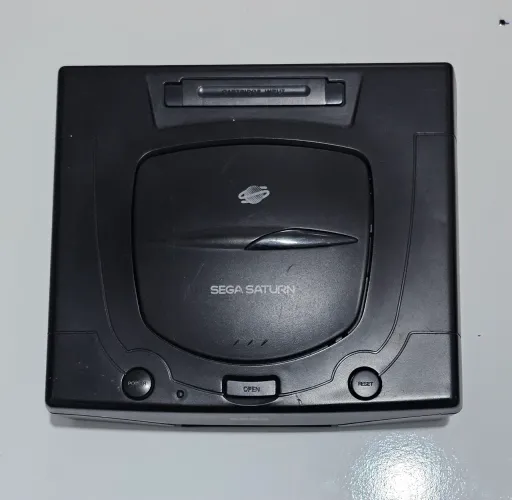 Sega Saturn funcionando perfeitamente