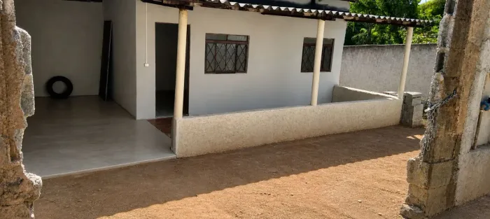 Vendo casa a 2km do bairro Lapinha em Lagoa Santa MG