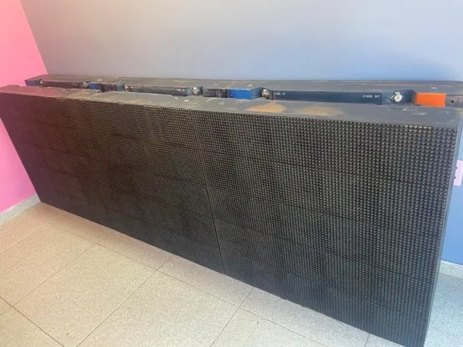 Painel de LED OUTDOOR P10