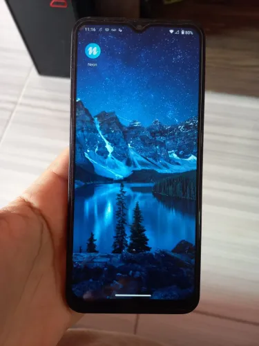 Moto E7 Plus completo, caixa e acessórios