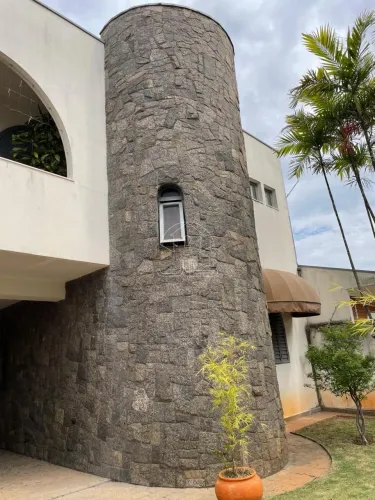 Casa a venda no bairro Vila Nogueira Campinas SP