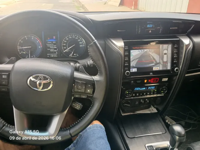 Toyota Hilux SW4 SRX 4X4 2.8 TDI 16V Dies. Aut. 2023