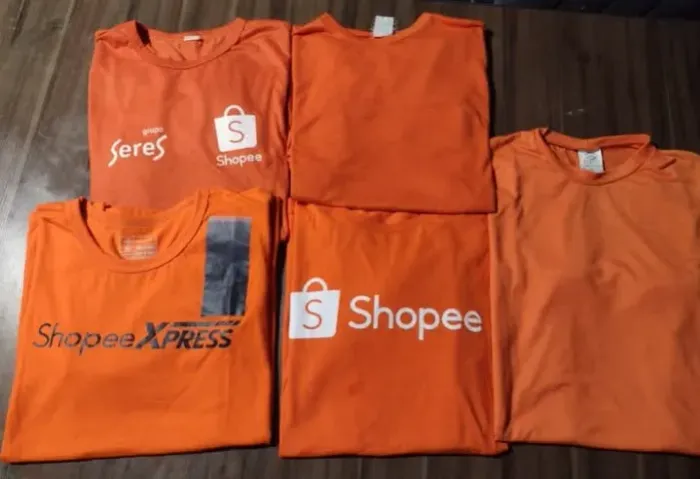 Kit com 5 camisetas Shopee M-G