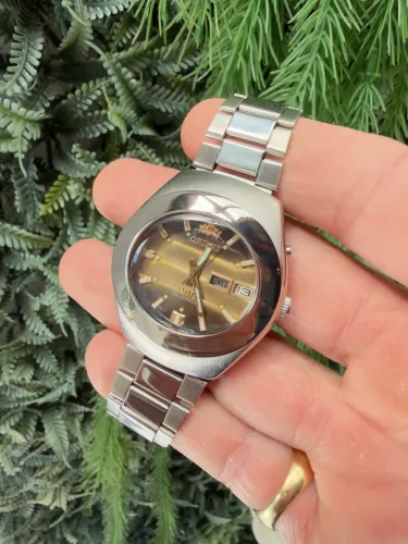Orient olho de jaguar AAA